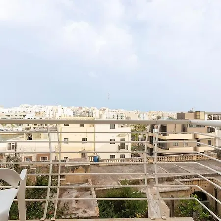 Modern In | Near Seafront & Beaches *