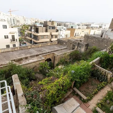 Modern In | Near Seafront & Beaches 아파트 *