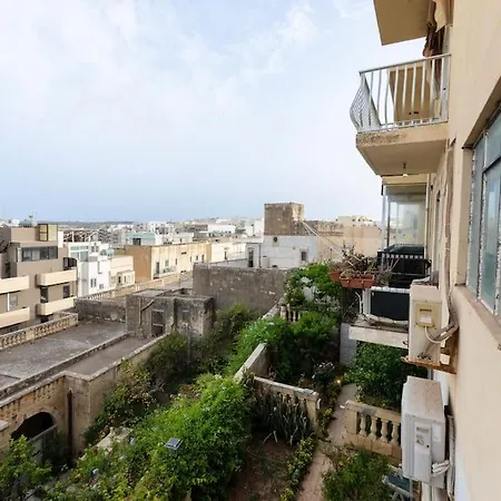 Modern In | Near Seafront & Beaches 아파트 *