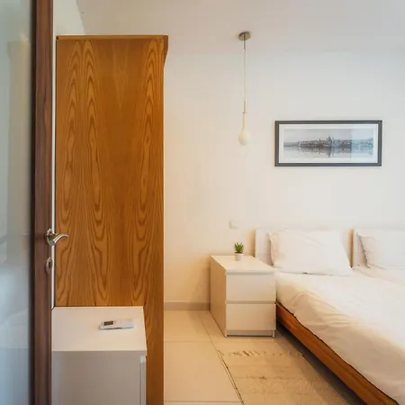 아파트 Modern In | Near Seafront & Beaches 마르사스칼라