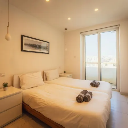 아파트 Modern In | Near Seafront & Beaches 마르사스칼라